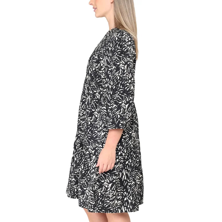 Tahari Women's Three-Quarter Sleeve Dress
