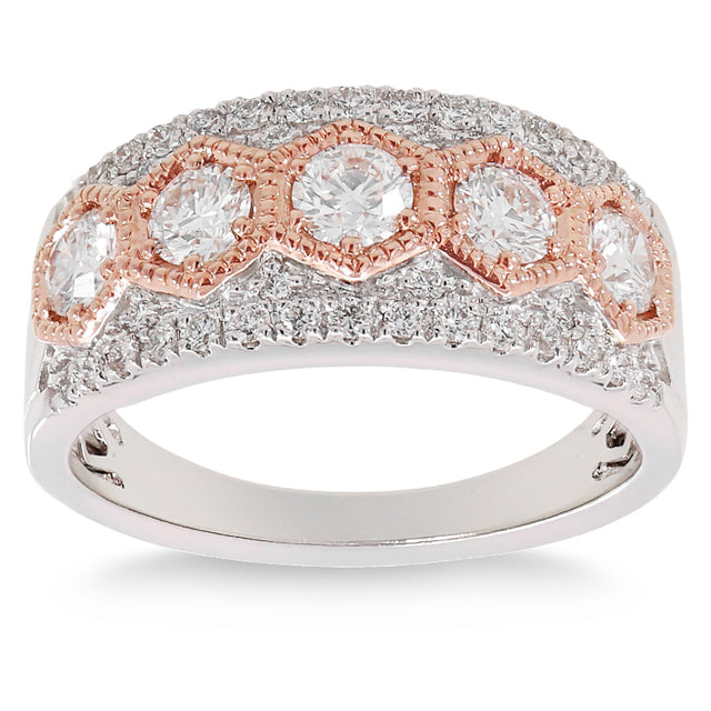 Round Brilliant Diamond Ring (0.92 ctw) B7