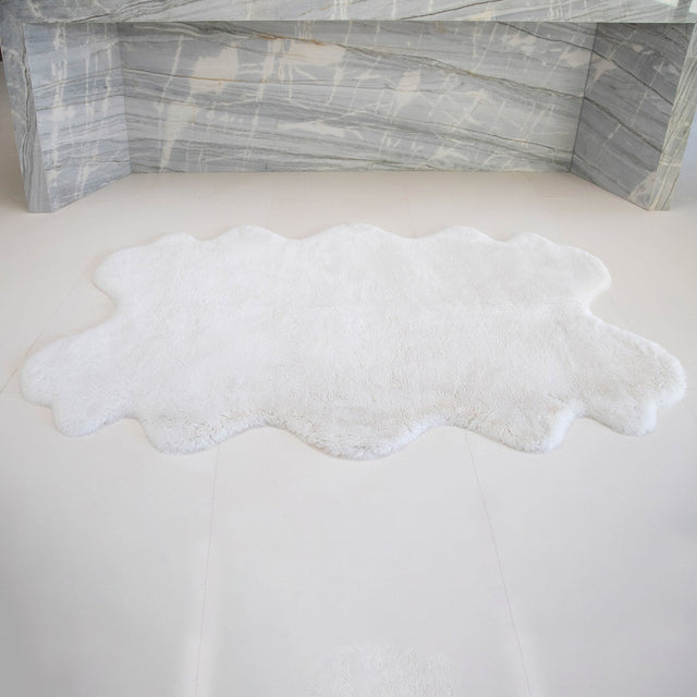 Mon Château Faux Fur Quad Rug P7