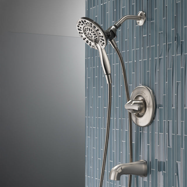 Delta Larkin Single Handle Tub and Shower Faucet Y9