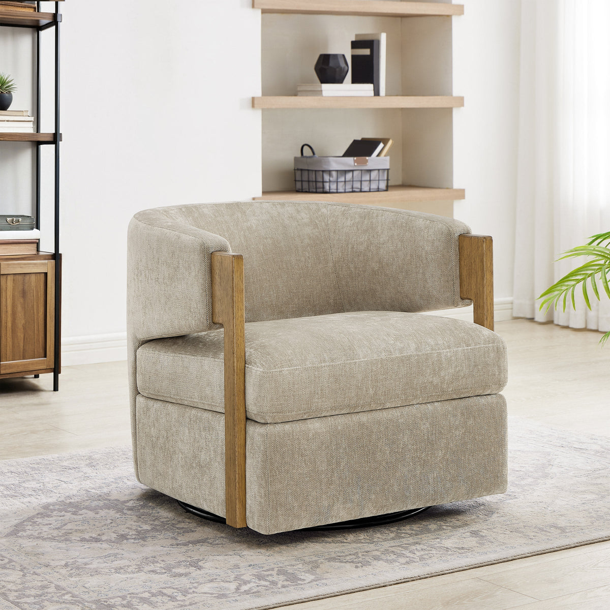 Thomasville – Fabric Swivel Chair