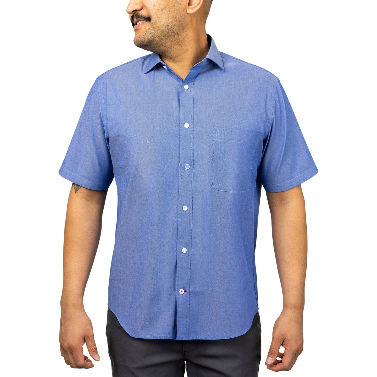 Tommy Hilfiger Men's Untucked Short Sleeve Shirt