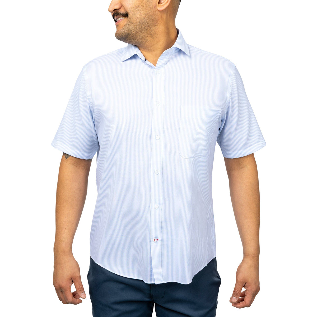 Tommy Hilfiger Men's Untucked Short Sleeve Shirt