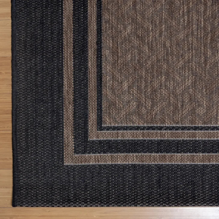 Gertmenian Naples Collection Ace Border Indoor/Outdoor Area Rug