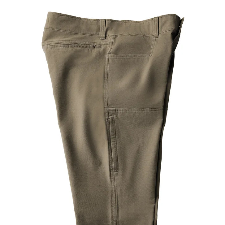 Kirkland Signature Men's Stretch Tech Pant